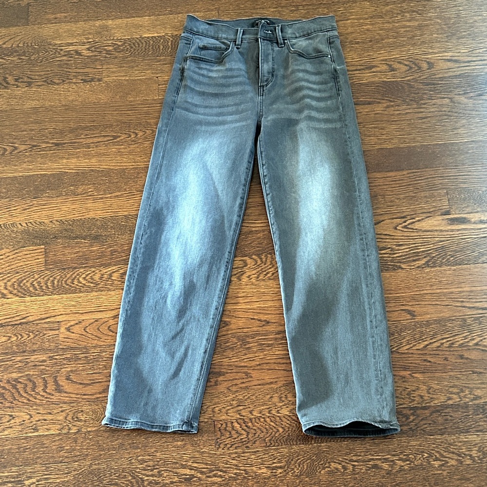 Ann Taylor The Straight High Rise Denim Jeans in Grey. Sz 0